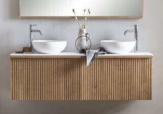 Doppelwaschbecken mit Unterschrank