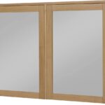 Spiegelschrank mit 2 Glasböden und zwei Türen aus massiver Natureiche 120 cm