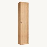 Mittelgroßer Badezimmerschrank mit drei Einlegeböden aus natürlicher, massiver Eiche mit einer rustikalen Front 170 cm.