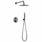Luxuriöses thermostatisches Unterputz-Duschsystem in Black Gun Metal mit PVD-Beschichtung, Kopfbrause Ø25 cm und separatem Handbrausenset. Wandanschluss. Erhältlich in 6 Farben und mit 5 Jahren Garantie.