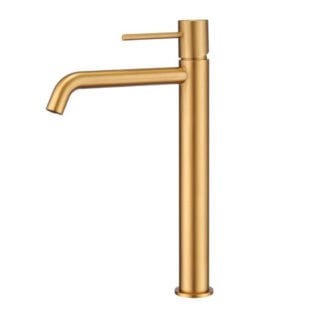 Moderne erhöhte Waschtischarmatur in Gebürstetes Gold, ideal für Badmöbel mit Aufsatzwaschbecken, als Komplettset inklusive passendem Click-Clack-Verschluss mit langlebiger PVD-Beschichtung. Der Click-Clack-Verschluss lässt sich durch Drücken einfach öffn