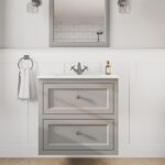 Klassischer Waschtischunterschrank 70 cm in Manor House Grey mit Keramikwaschtisch und 2 Schubladen