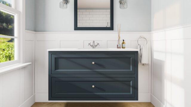 Klassischer Waschtischunterschrank 120 cm in Hague Blue mit Keramikwaschtisch und 2 Schubladen