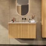Natureiche Badezimmermöbel 100 cm mit glatter Front, Innenschublade und Solid-Surface-Waschtisch