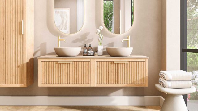 Wandhängendes Badezimmermöbel 160 cm aus Natureiche mit eine Schublade und beige Kalksteinwaschtisch