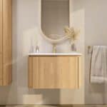 Rundes wandhängendes Badezimmermöbel 80 cm aus Natureiche mit glatte Front und matt-weißer Mineralguss