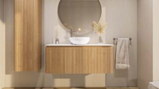 Rundes wandhängendes Badmöbel 120 cm aus Natureiche mit Riffelfront und weißes Solid-Surface-Becken mit einem Waschbecken