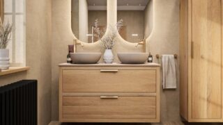 Wandhängendes Badezimmermöbel 120 cm aus Natureiche mit zwei Schubladen und beige Kalksteinwaschtisch