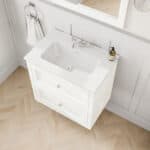 Klassischer Waschtischunterschrank 70 cm in All White mit Keramikwaschtisch und 2 Schubladen