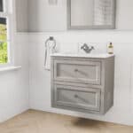 Klassischer Waschtischunterschrank 70 cm in Manor House Grey mit Keramikwaschtisch und 2 Schubladen
