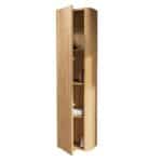 Softcube Badezimmerschrank 170 cm hoch mit abgerundeten Seiten und flacher Front in Eiche natur und push-to-open Tür.