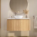 Rundes wandhängendes Badezimmermöbel 100 cm aus Natureiche mit glatte Front und weißes Solid-Surface-Becken