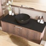 Wandhängendes Badezimmermöbel 120 cm aus dunkler Eiche mit eine Schublade und schwarze Kalksteinplatte