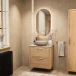 Wandhängendes Badezimmermöbel 70 cm aus Natureiche mit zwei Schubladen und beige Kalksteinwaschtisch