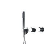 Luxuriöses thermostatisches Unterputz-Duschsystem in Chrom mit einer großzügigen Kopfbrause von Ø25 cm und einer separaten Handbrause. Ausgeführt mit Wandanschluss. Erhältlich in 5 Farben und geliefert mit 5 Jahren Garantie.