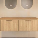 Wandhängender runder Badezimmer-Unterschrank 140 cm aus Natureiche mit abgerundeten Ecken und glatter Front