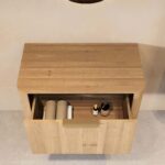 Wandhängender runder Badezimmer-Unterschrank 80 cm aus Natureiche mit abgerundeten Ecken und glatter Front