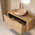 Rundes hängendes Badezimmermöbel 100 cm aus Natureiche mit glatter Front, Eichenholzplatte und beige Kalksteinbecken