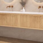 Wandhängendes Badezimmermöbel 200 cm aus Natureiche mit eine Schublade und matt-weißer Solid Surface-Waschtisch (stilvoll)