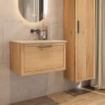 Wandhängendes Badezimmermöbel 70 cm aus Natureiche mit eine Schublade und Beton-beiger Waschtisch (Premium)