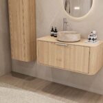 Rundes hängendes Badezimmermöbel 100 cm aus Natureiche mit glatter Front, Eichenholzplatte und beige Marmoroptik-Becken