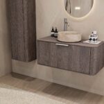Rundes hängendes Badezimmermöbel 100 cm aus dunkler Eiche mit glatter Front, Eichenholzplatte und beige Marmoroptik-Becken