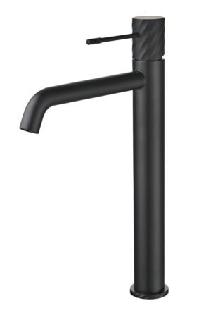 Moderne erhöhte Waschtischarmatur in Schwarz, ideal für Badmöbel mit Aufsatzwaschbecken. Mit 5 Jahren Garantie und in 6 Farben erhältlich. Charakteristisch für die Toscana Serie ist das gedrehte Relief an der Bedienung: ein dezentes Muster, das zusätzlich