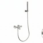Stilvolle thermostatische Bad-/Duscharmatur in gebürstetem Nickel  Geliefert als Komplettset mit Handbrause, Brauseschlauch und Wandhalter. Erhältlich in 6 Farben.