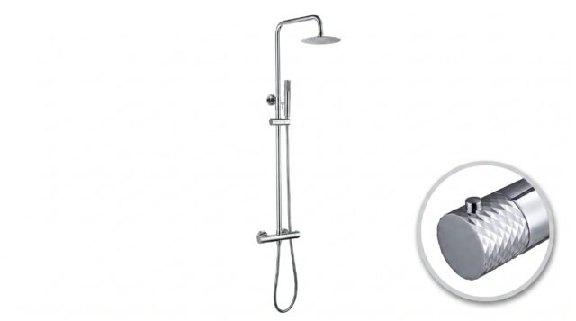 Modernes Aufputz-Duschsystem in Chrom mit thermostatischer Duscharmatur, Kopfbrause Ø20 cm und höhenverstellbarer Handbrause. Erhältlich in 5 Farben und mit 5 Jahren Garantie.