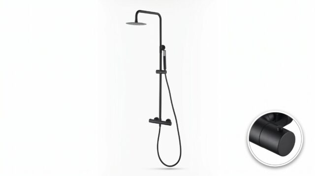 Stilvolles Aufputz-Duschsystem in Mattschwarz, thermostatischer Duscharmatur und Kopfbrause Ø20 cm. Inklusive verstellbarer Handbrause. Erhältlich in 6 Farben und mit 5 Jahren Garantie.