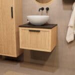 Wandhängendes Badezimmermöbel 60 cm aus Natureiche mit eine Schublade und Granitplatte