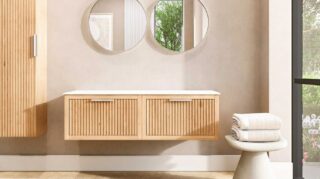 Wandhängendes Badezimmermöbel 140 cm aus Natureiche mit eine Schublade und weißes Solid-Surface-Aufsatzbecken (Top-Qualität)