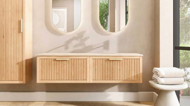 Wandhängendes Badezimmermöbel 160 cm aus Natureiche mit eine Schublade und beige Kalksteinwaschtisch