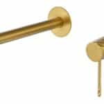 Moderne Waschtischarmatur Wandmontage in Gebürstetes Gold, für die Montage über Waschtisch oder Aufsatzwaschbecken. Mit langlebiger PVD-Beschichtung. Mit 5 Jahren Garantie und in 6 Farben erhältlich. Charakteristisch für die Toscana Serie ist das gedrehte