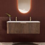Rundes hängendes Badmöbel 120 cm aus Dunkeleiche mit Riffelfront und mattweißem Solid-Surface-Doppelwaschtisch
