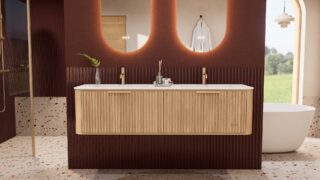 Rundes hängendes Badezimmermöbel 160 cm aus Natureiche mit Riffelfront und mattweißem Solid-Surface-Doppelwaschtisch