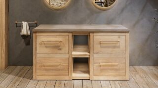 Landhaus-Massiveiche-Badmöbel 160 cm mit Regal, beigem Betonwaschtisch und Doppelbecken