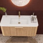 Rundes hängendes Badezimmermöbel 100 cm aus Natureiche mit Riffelfront und mattweißem Solid-Surface-Waschtisch