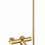 Luxuriöse thermostatische Bad-/Duscharmatur in gebürstetem Gold mit langlebiger PVD-Beschichtung. Geliefert als Komplettset mit Handbrause, Brauseschlauch und Wandhalter. Erhältlich in 5 Farben.
